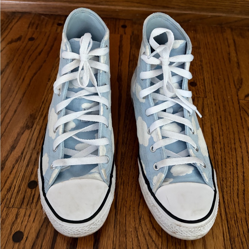 Converse High-Top Sneakers Cloud Print - Size 7 Youth - Picture 3 of 6